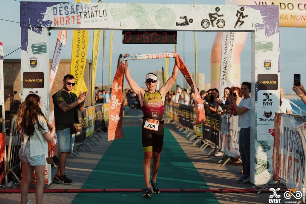 Atleta com o dorsal 308