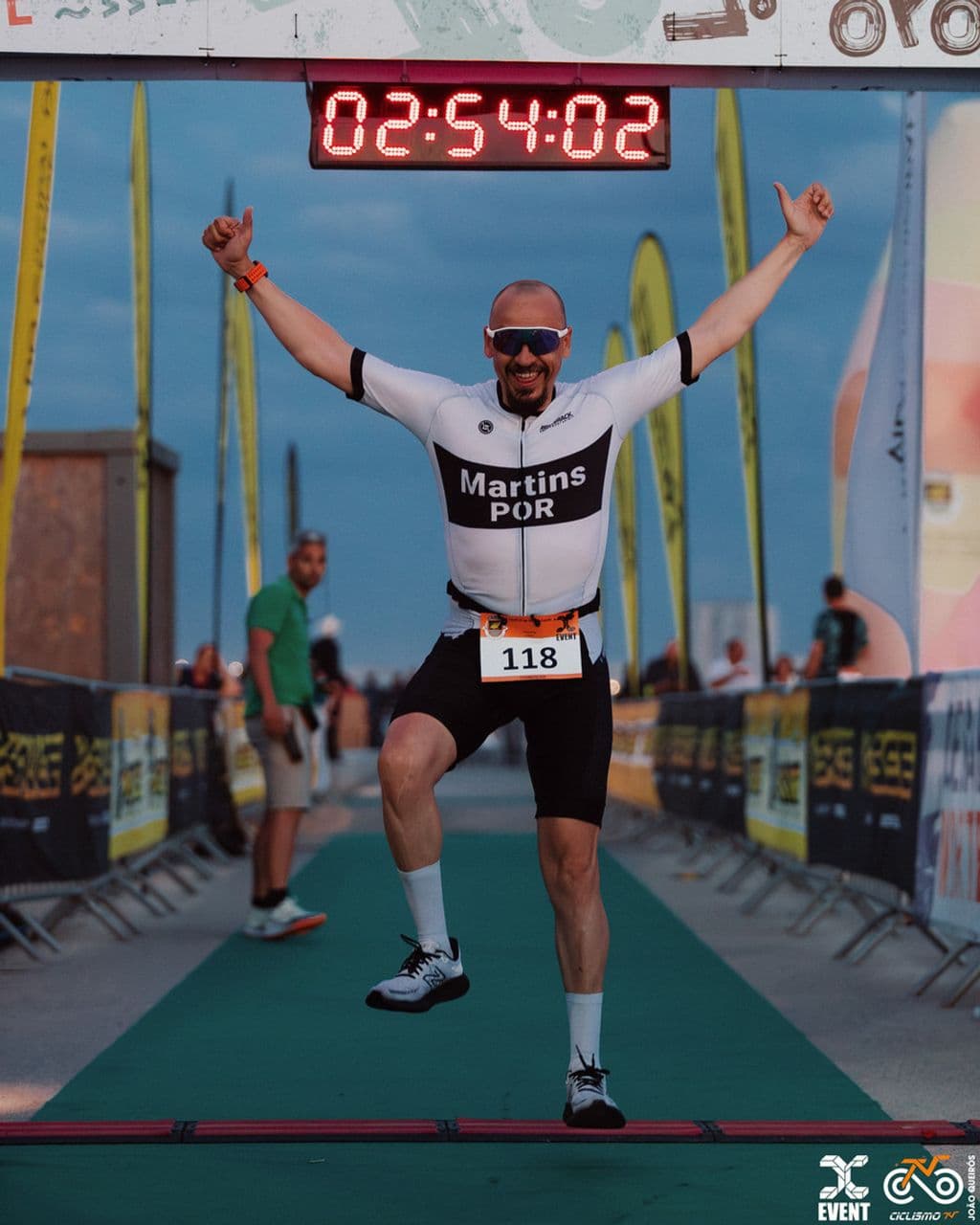 Atleta com o dorsal 118
