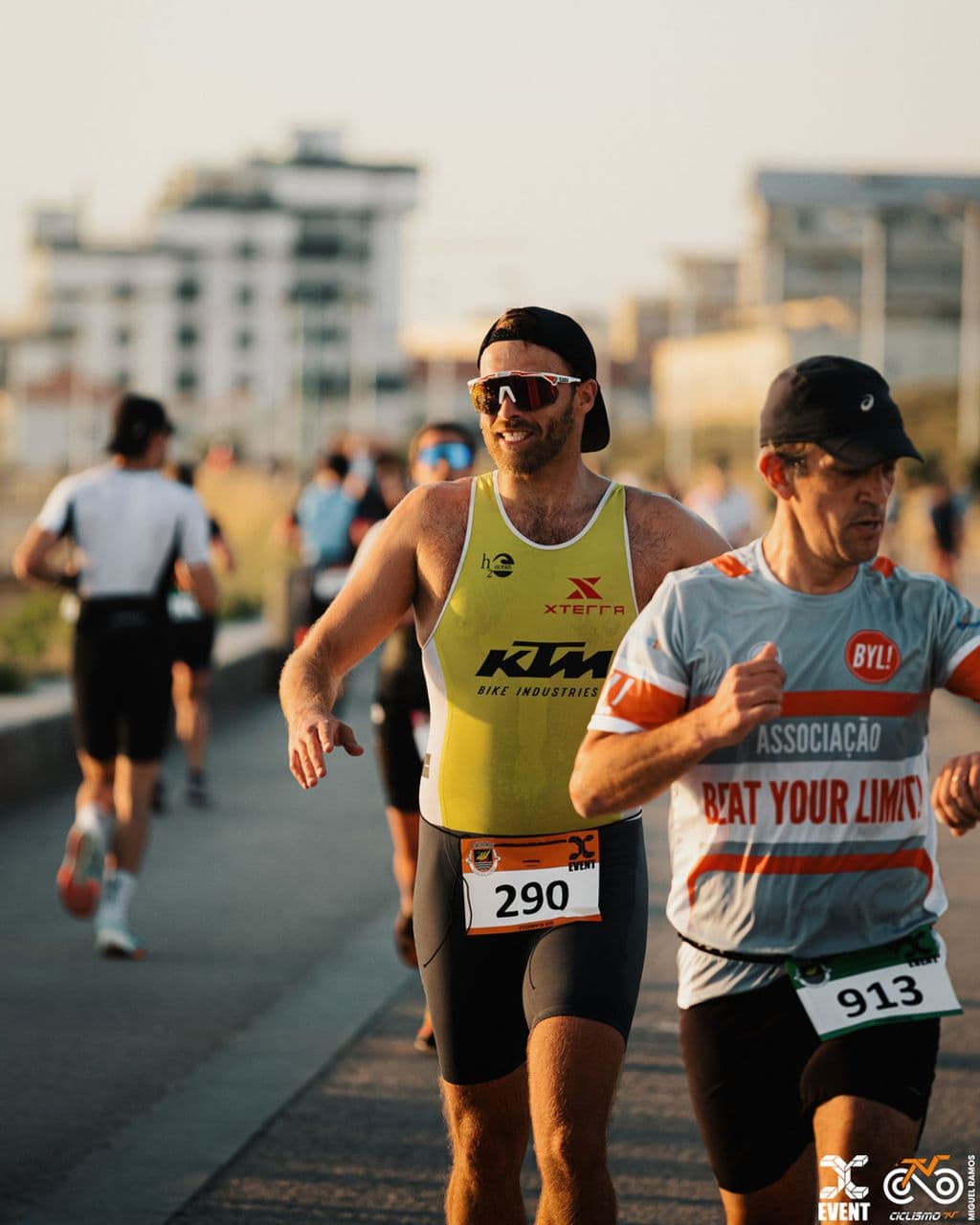 Atleta com o dorsal 290