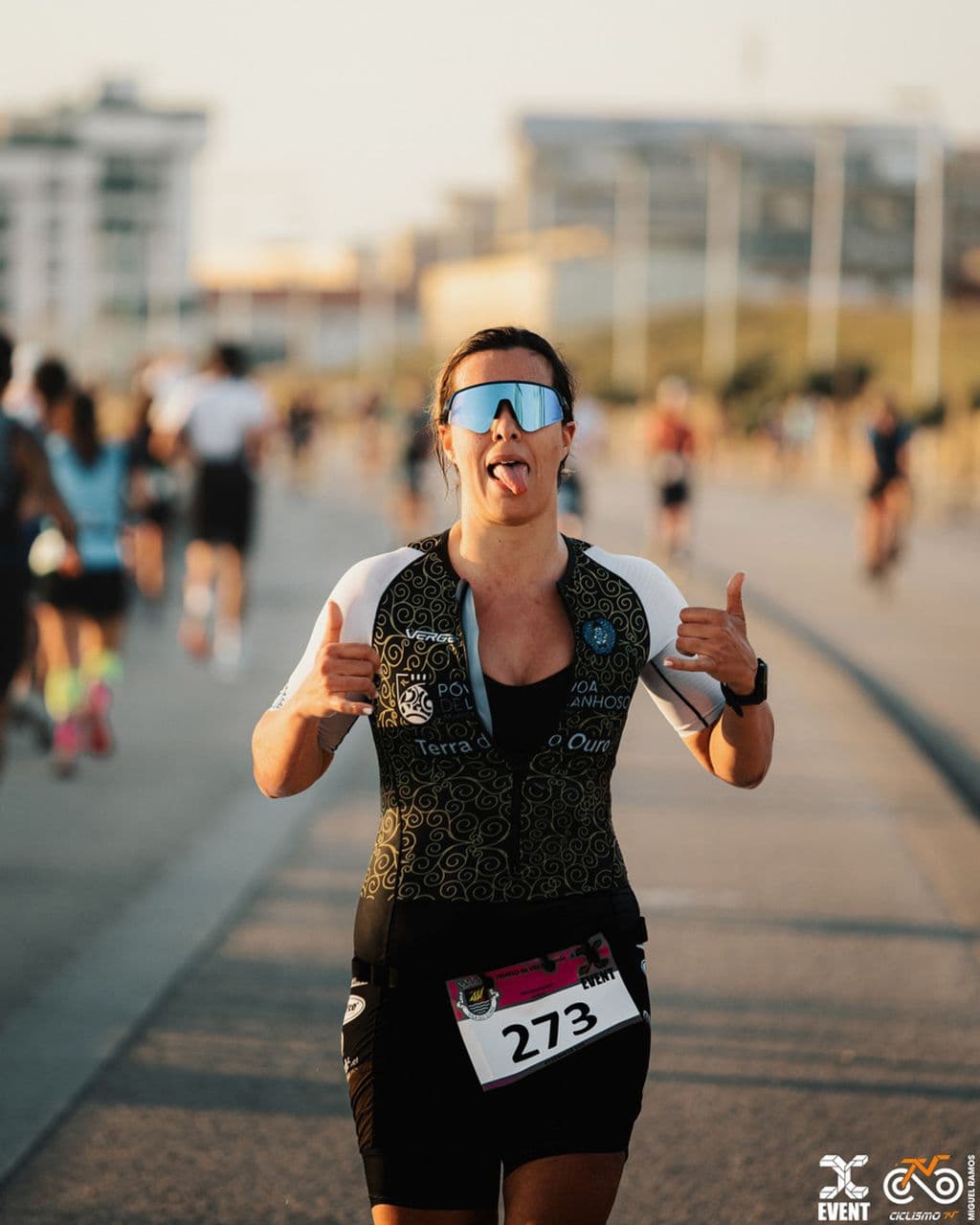 Atleta com o dorsal 273
