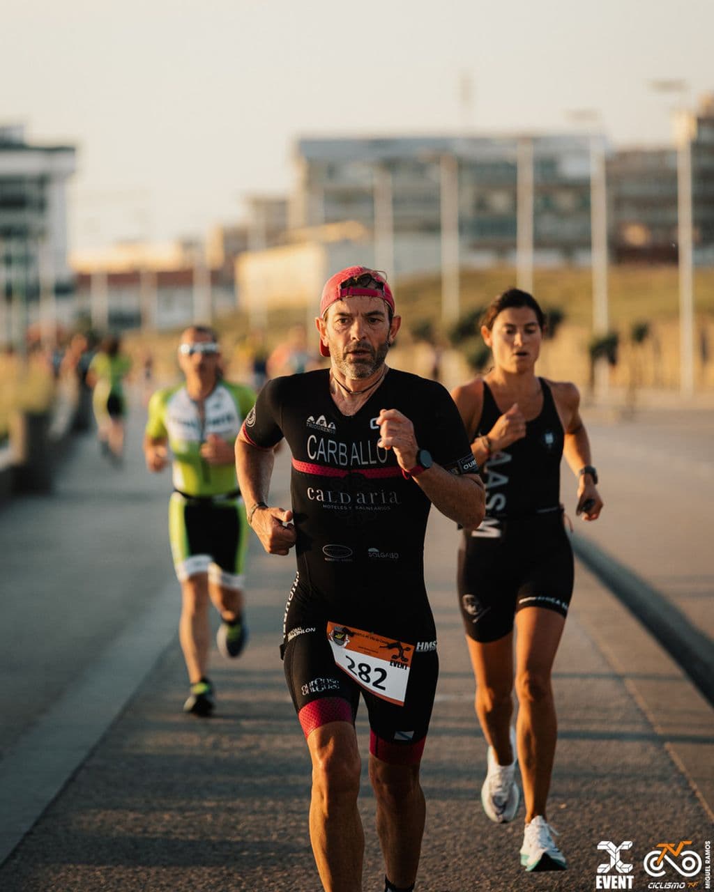 Atleta com o dorsal 282
