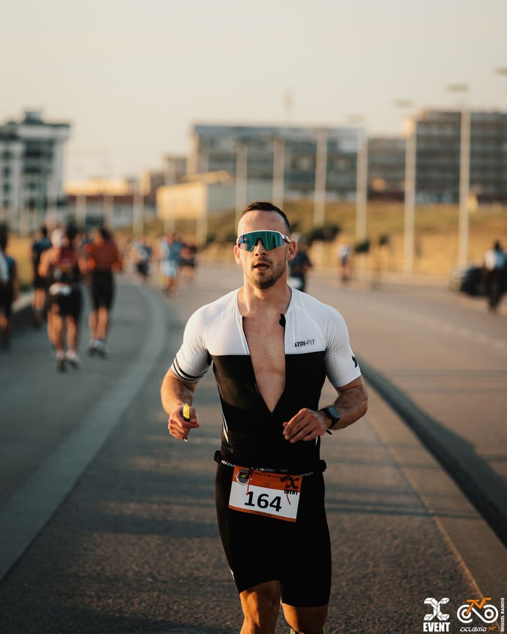 Atleta com o dorsal 164