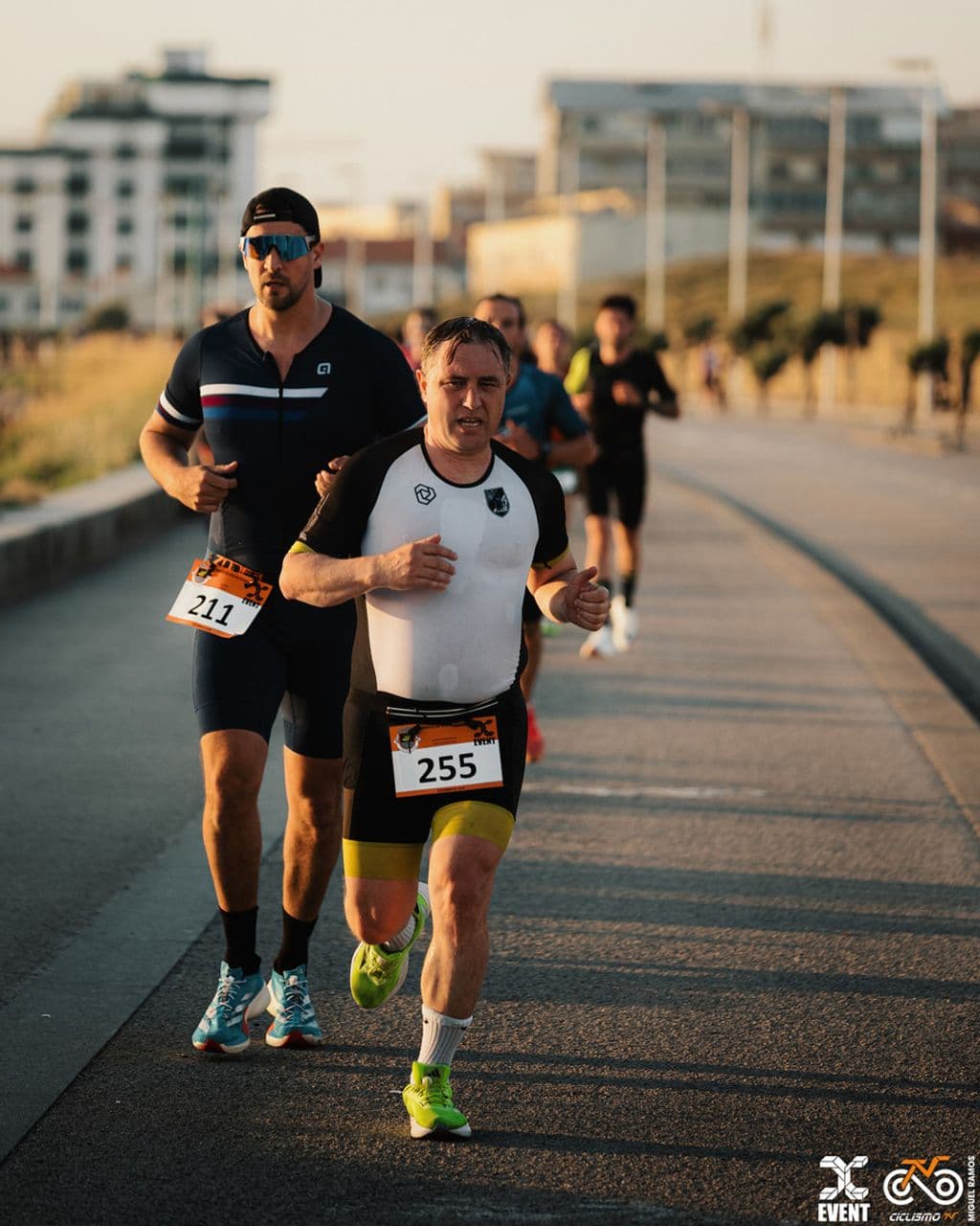 Atleta com o dorsal 211