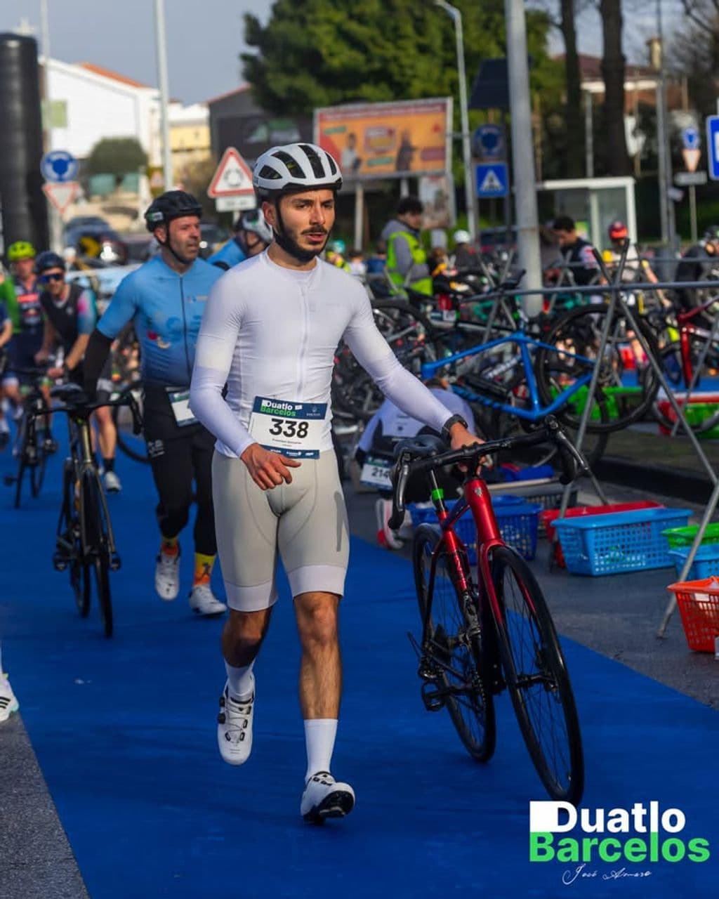 Atleta com o dorsal 338