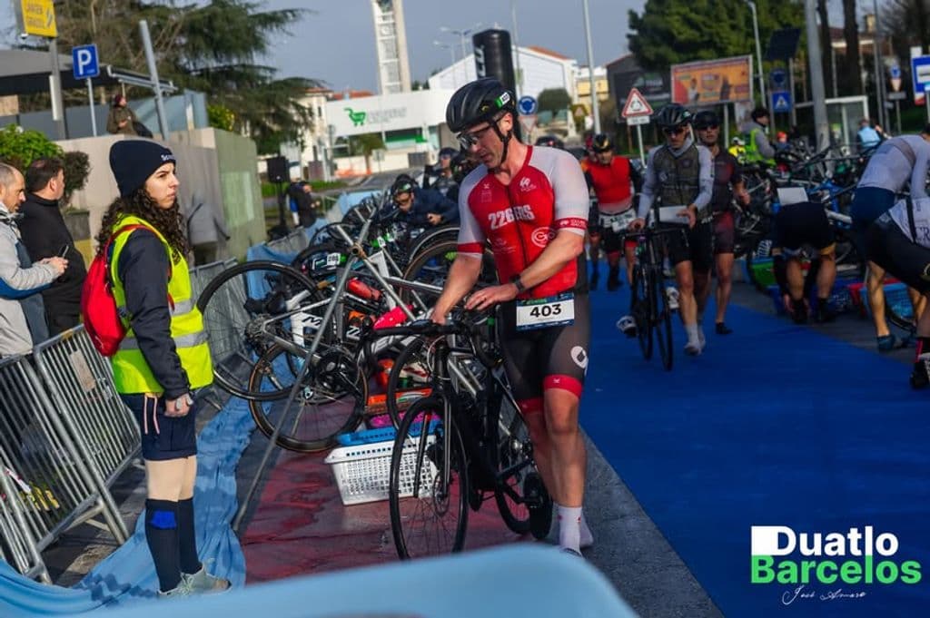 Atleta com o dorsal 403