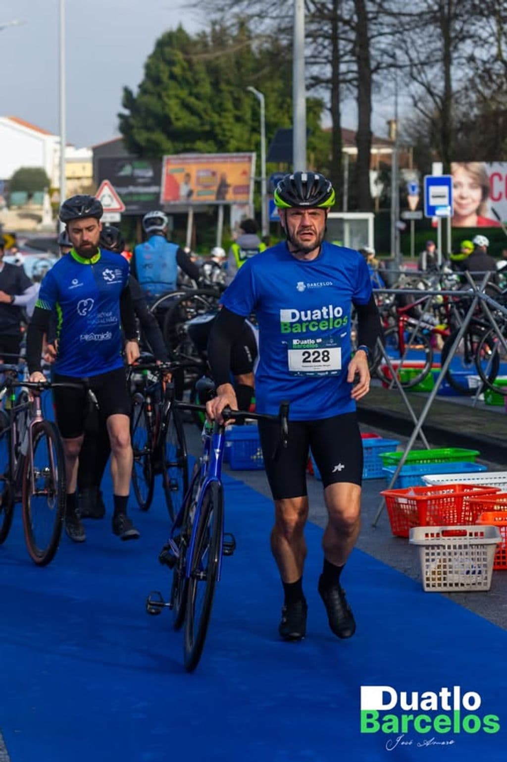 Atleta com o dorsal 228