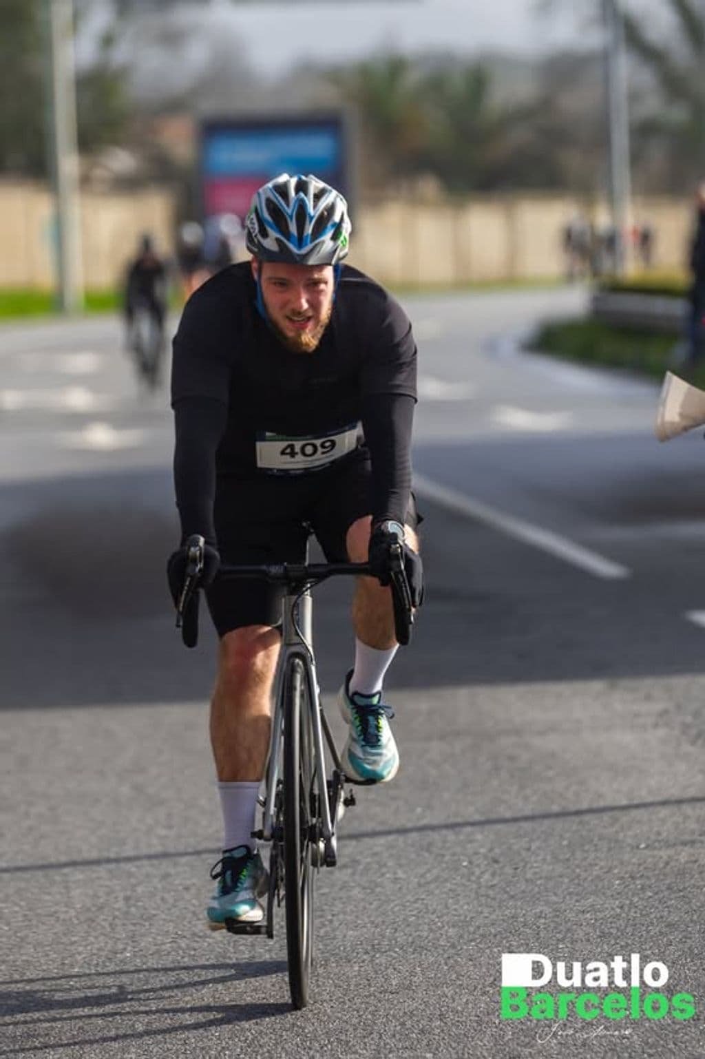 Atleta com o dorsal 409