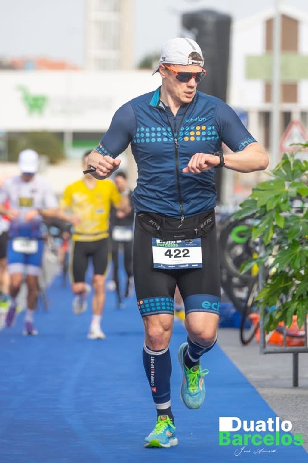 Atleta com o dorsal 422