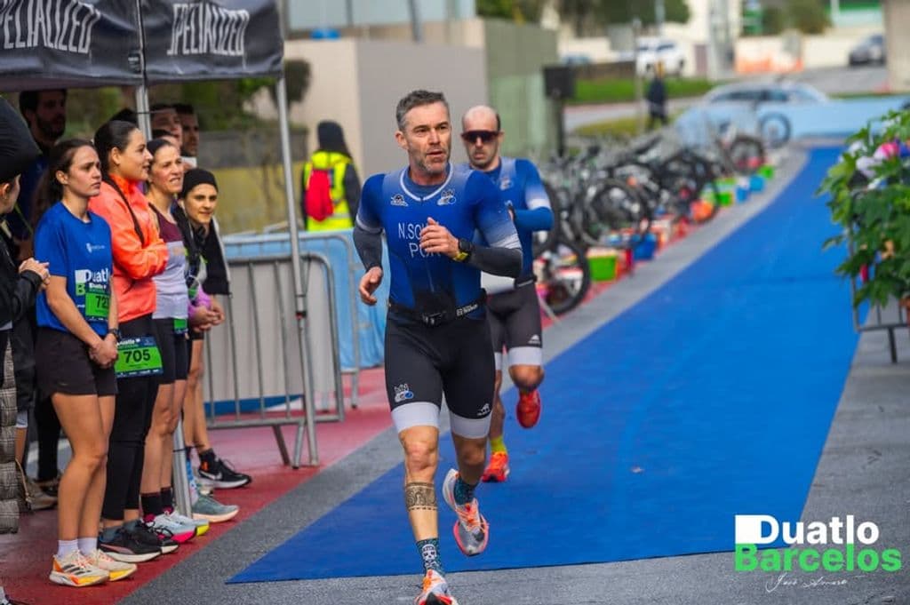 Atleta com o dorsal 376