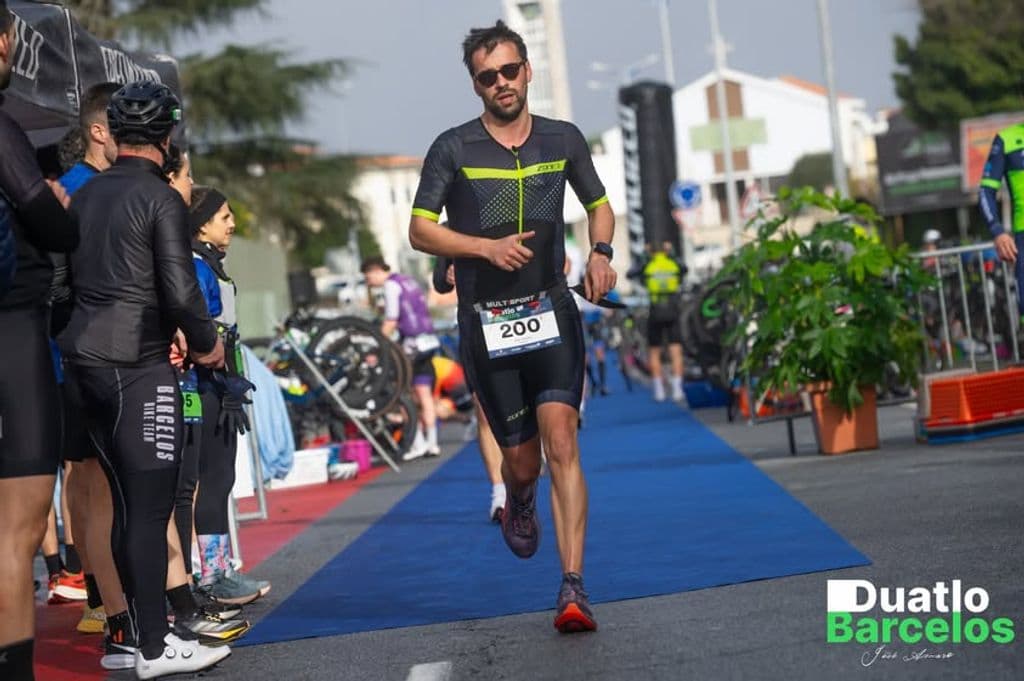 Atleta com o dorsal 200