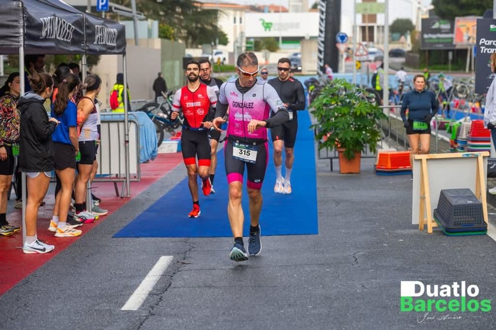Atleta com o dorsal 315