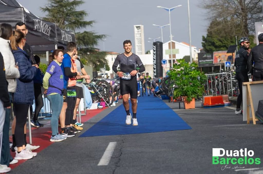 Atleta com o dorsal 210