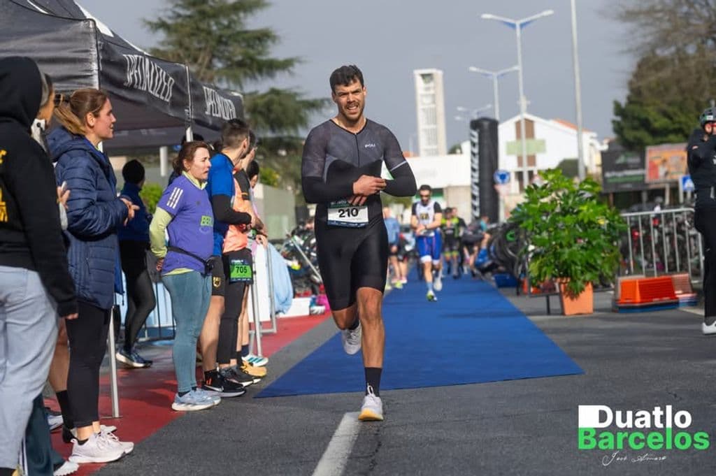 Atleta com o dorsal 210