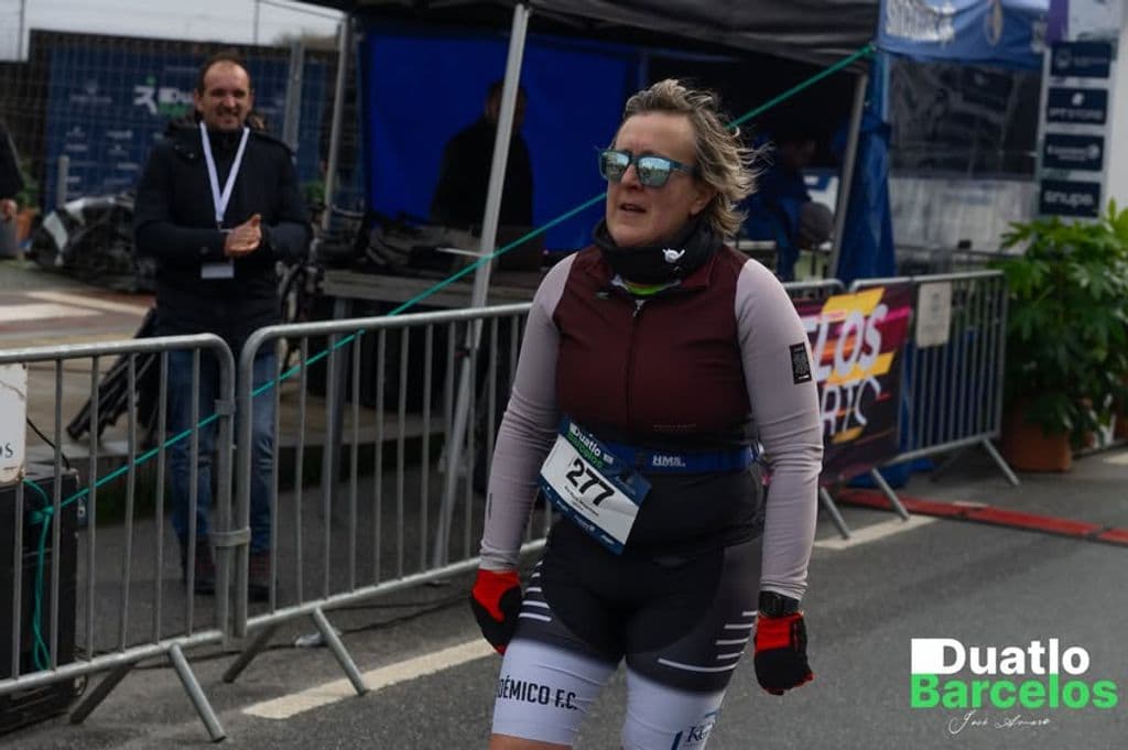 Atleta com o dorsal 277