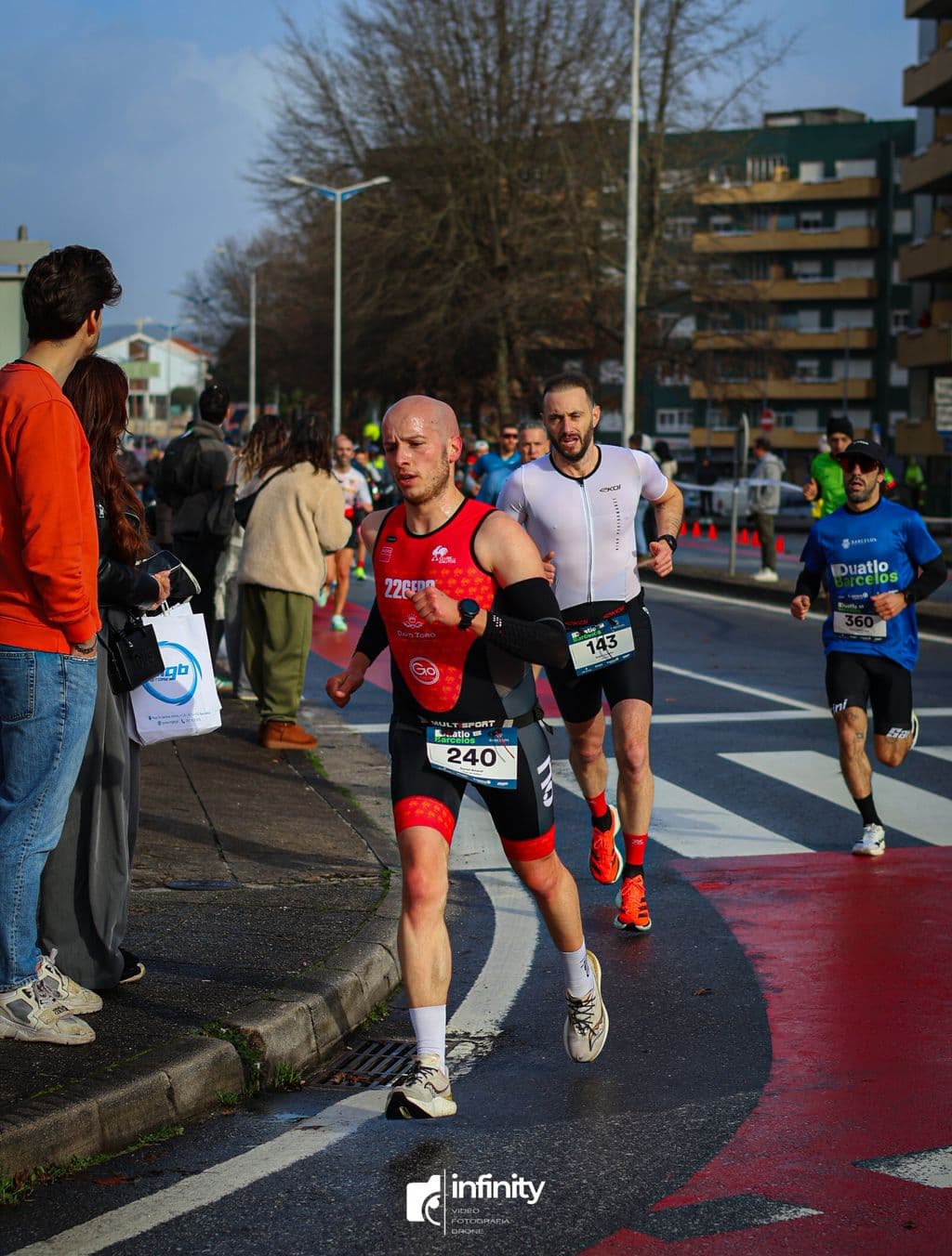 Atleta com o dorsal 240