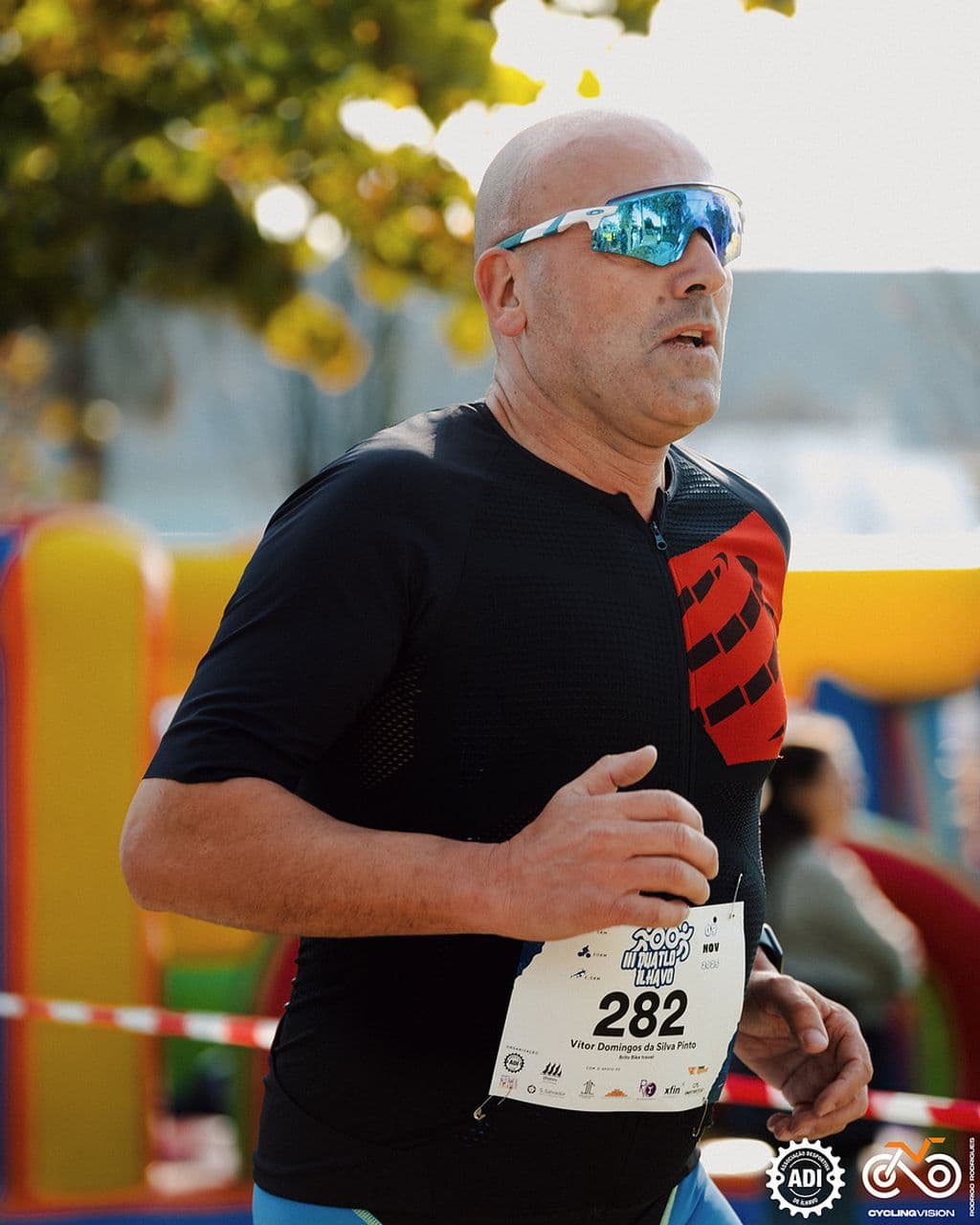 Atleta com o dorsal 282