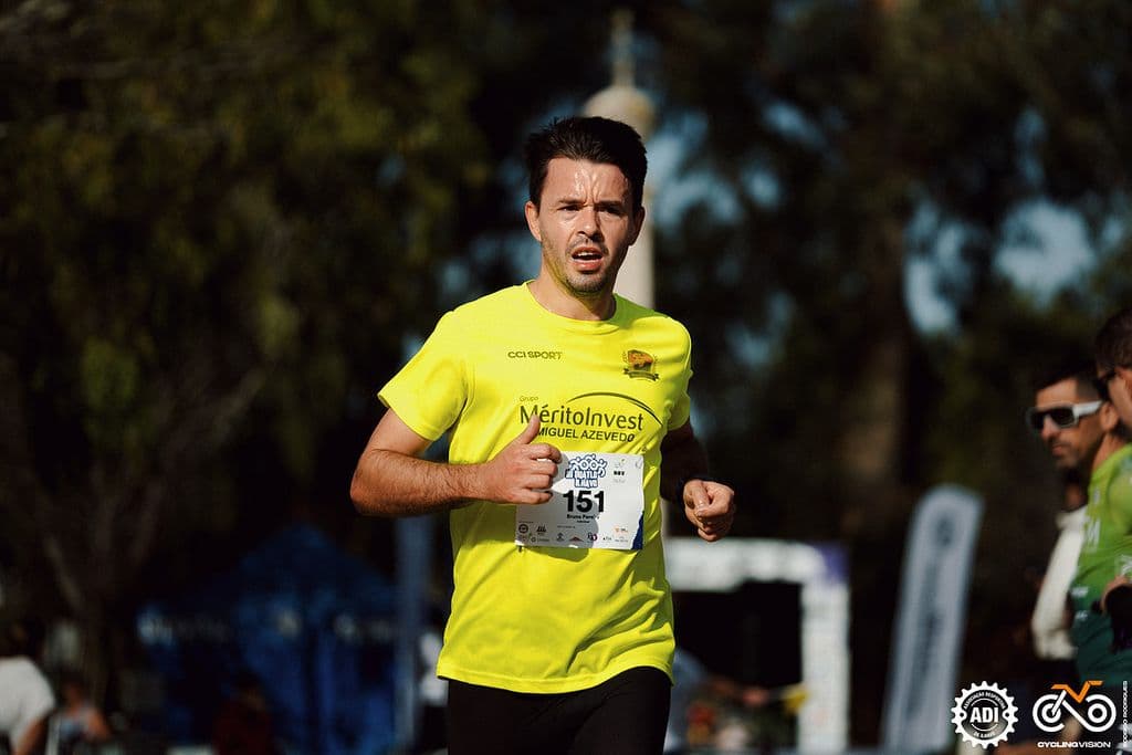 Atleta com o dorsal 151