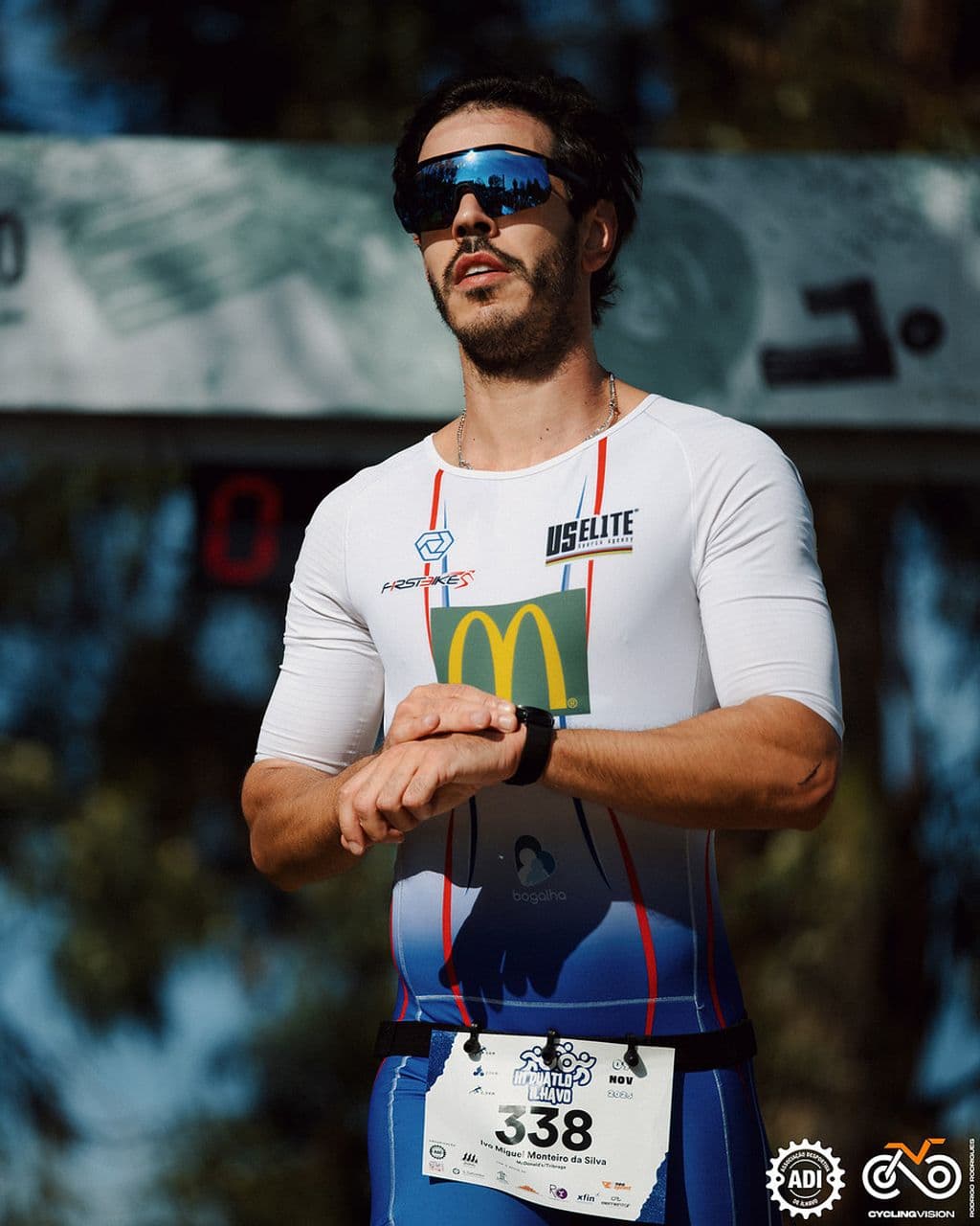 Atleta com o dorsal 338