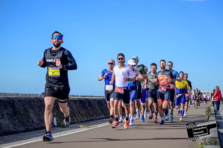 Atleta com o dorsal 446