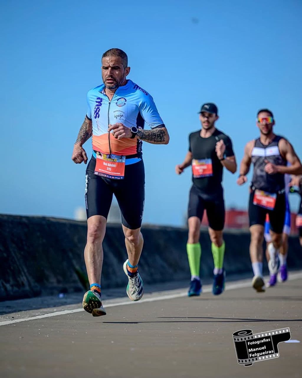 Atleta com o dorsal 215