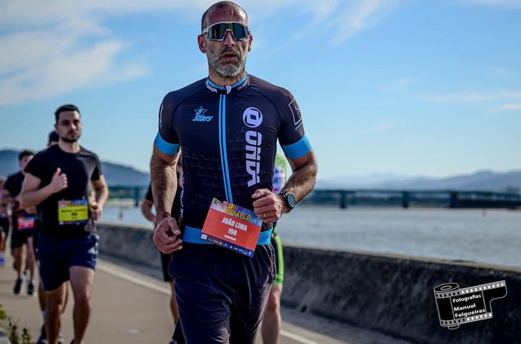 Atleta com o dorsal 198