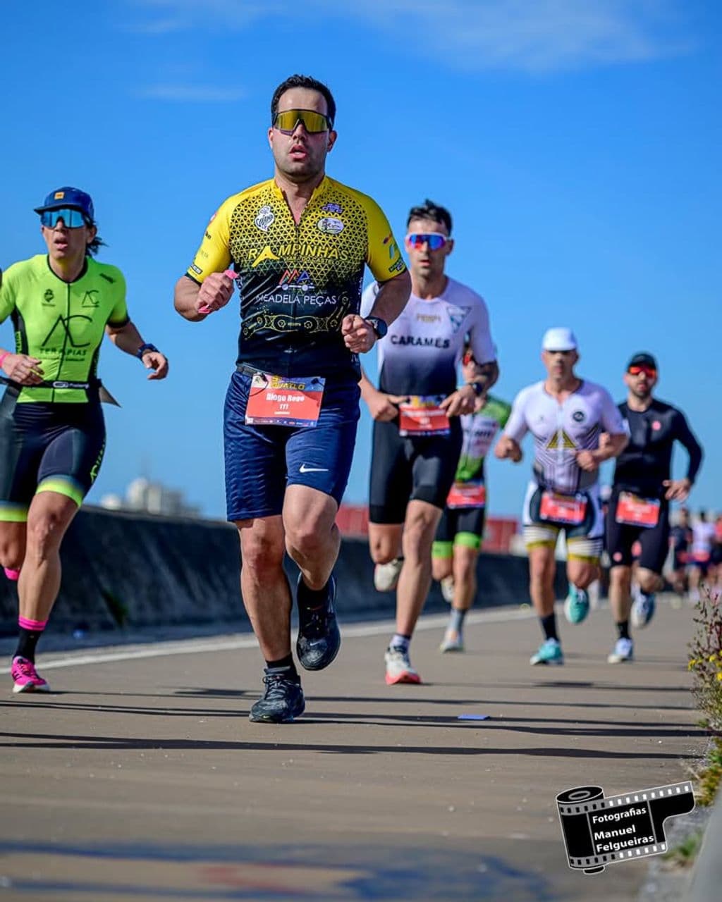 Atleta com o dorsal 111