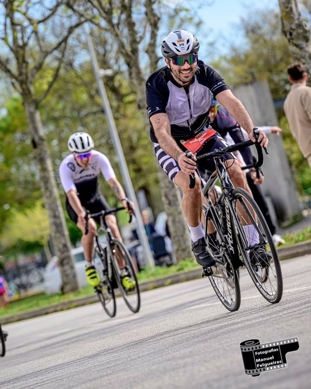 Atleta com o dorsal 318