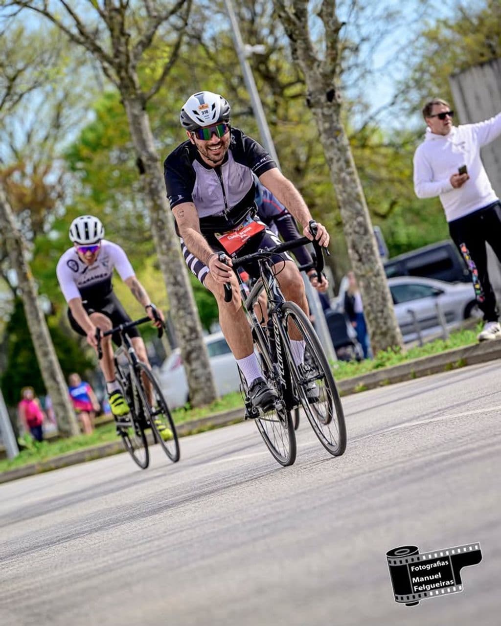 Atleta com o dorsal 318