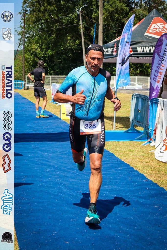 Atleta com o dorsal 228