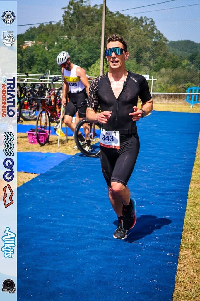 Atleta com o dorsal 343