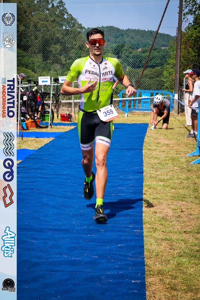 Atleta com o dorsal 359