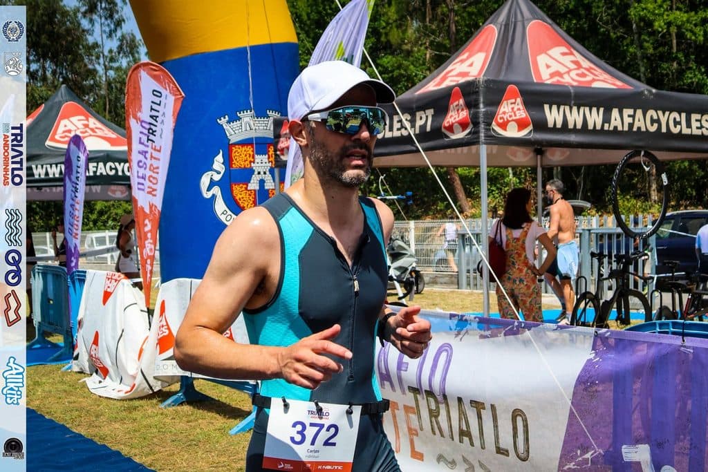 Atleta com o dorsal 372