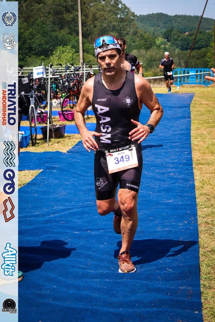 Atleta com o dorsal 349