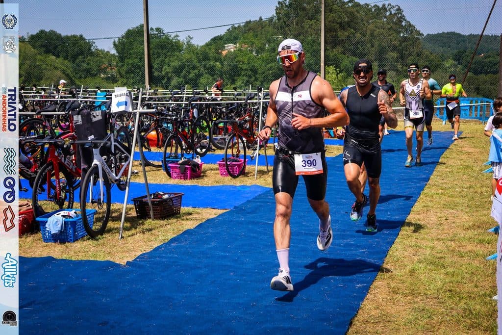 Atleta com o dorsal 390