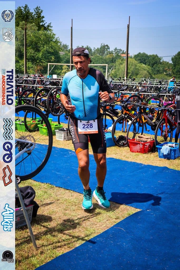 Atleta com o dorsal 228