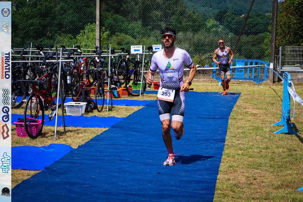 Atleta com o dorsal 253