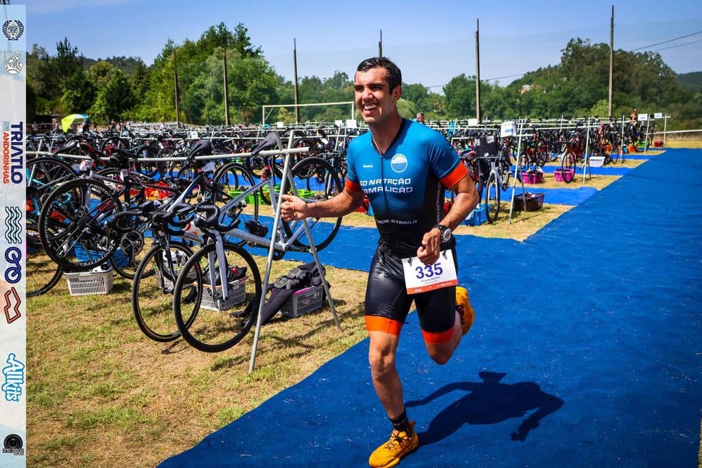 Atleta com o dorsal 335
