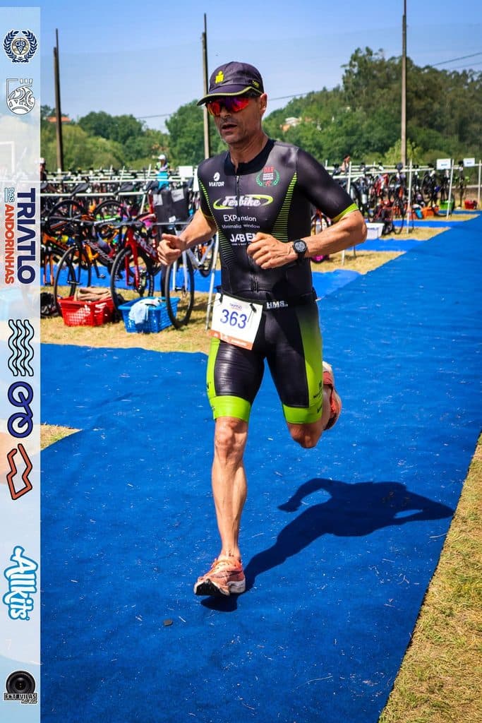 Atleta com o dorsal 363
