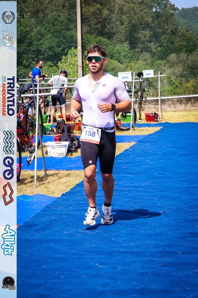 Atleta com o dorsal 158