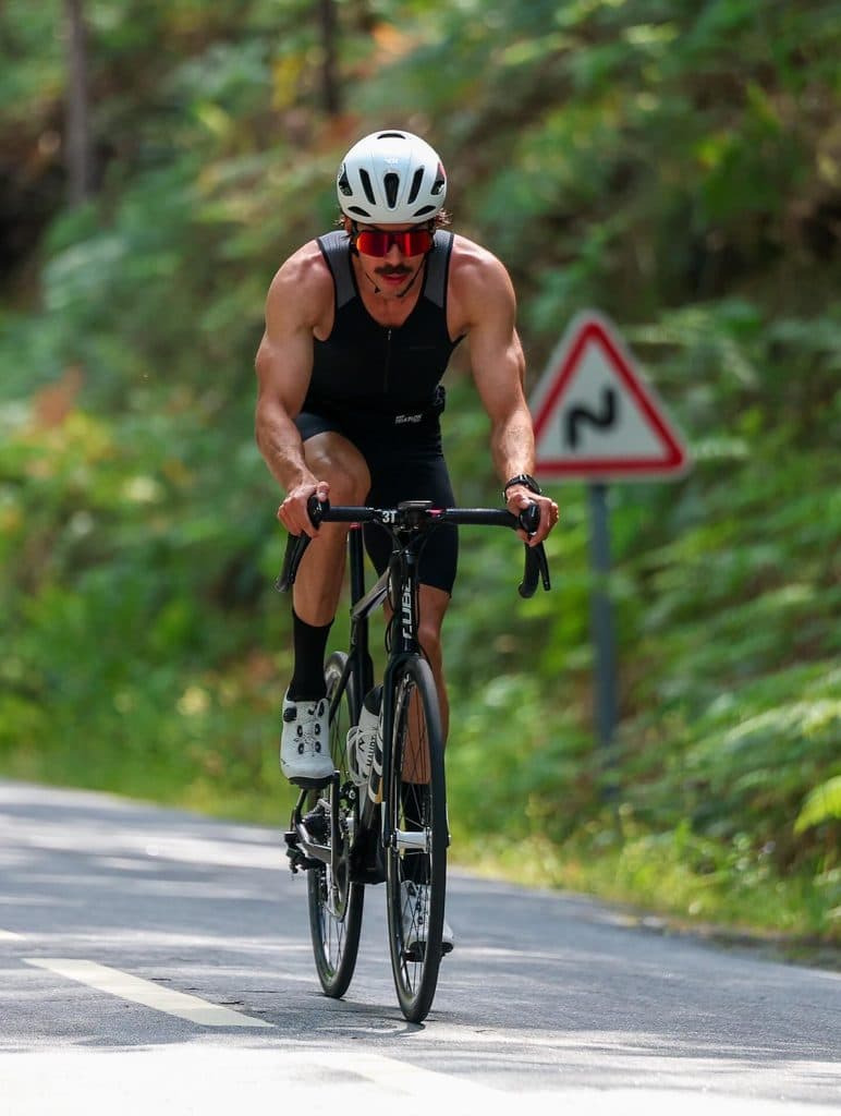 Atleta com o dorsal 389