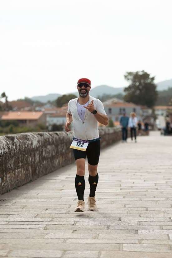 Atleta com o dorsal 122