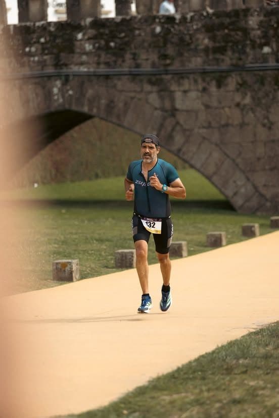 Atleta com o dorsal 132