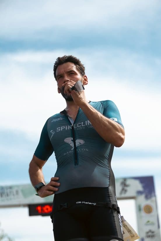 Atleta com o dorsal 157