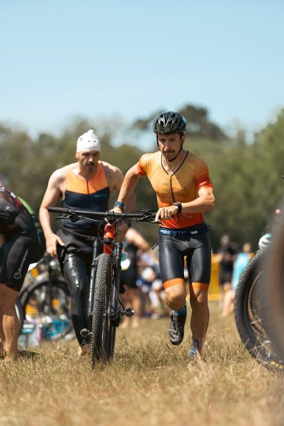Atleta com o dorsal 162