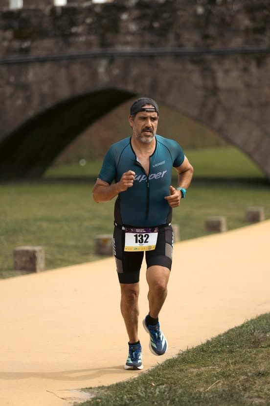 Atleta com o dorsal 132
