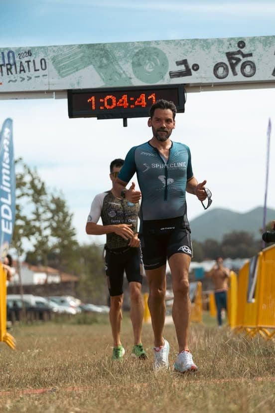 Atleta com o dorsal 157