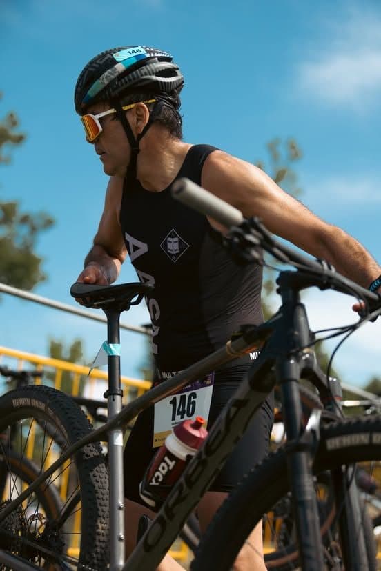 Atleta com o dorsal 146