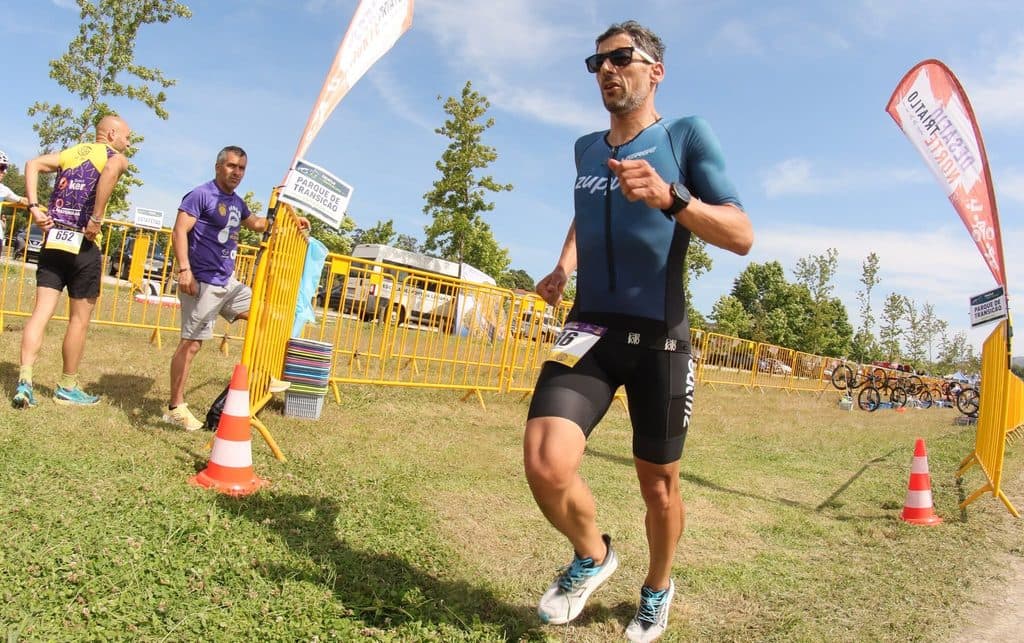 Atleta com o dorsal 136