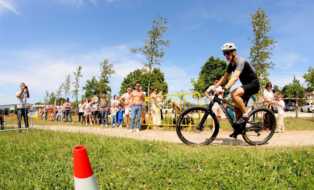 Atleta com o dorsal 129