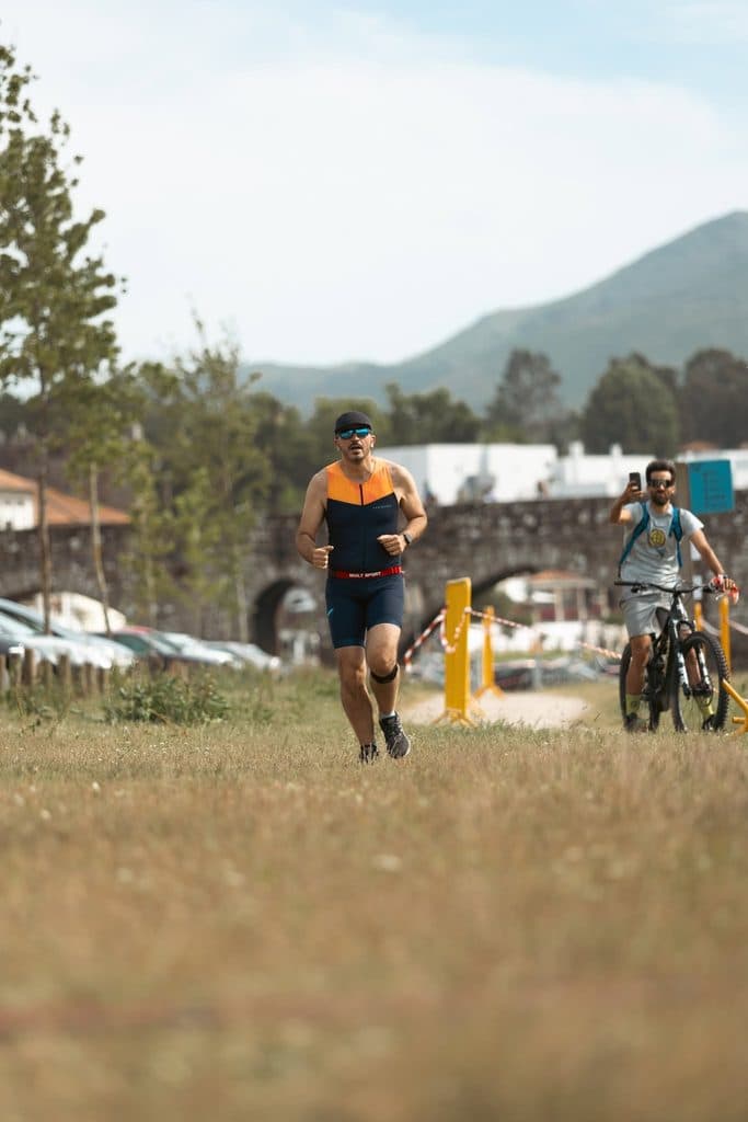 Atleta com o dorsal 163